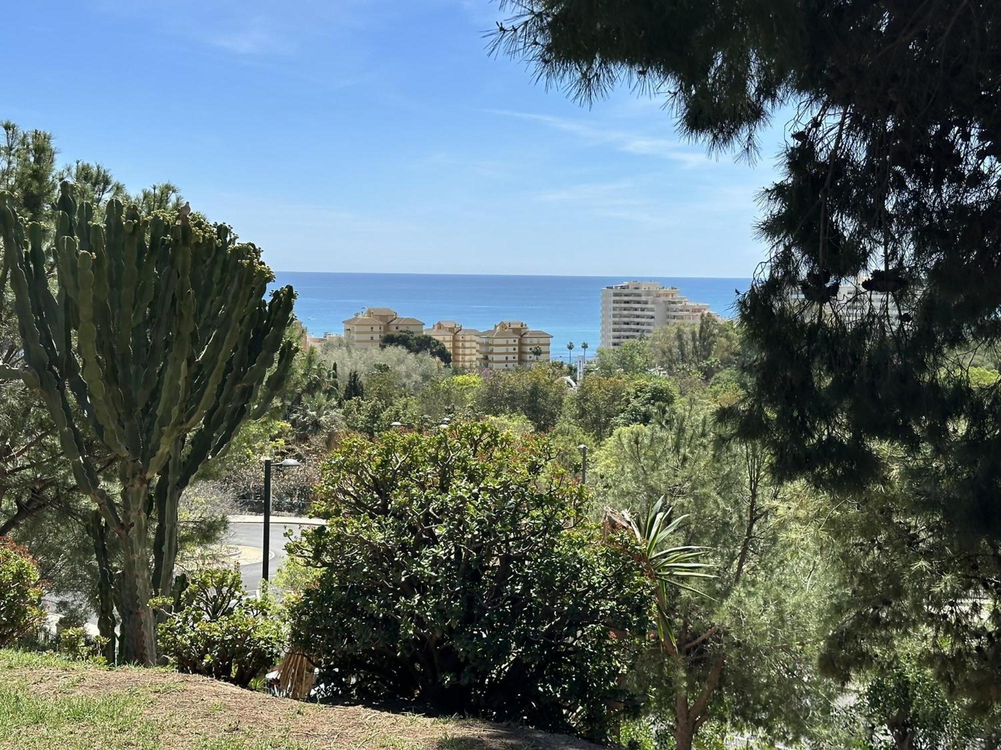 Estudio Agata Con Piscina A 800M De La Playa Benalmádena Exterior photo