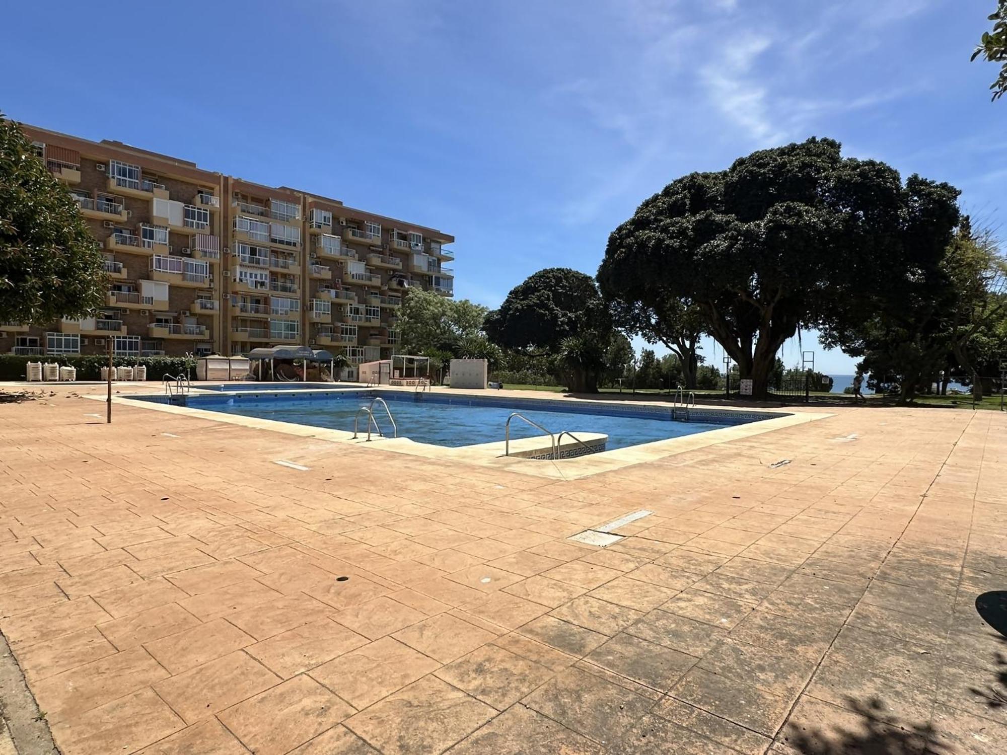 Estudio Agata Con Piscina A 800M De La Playa Benalmádena Exterior photo